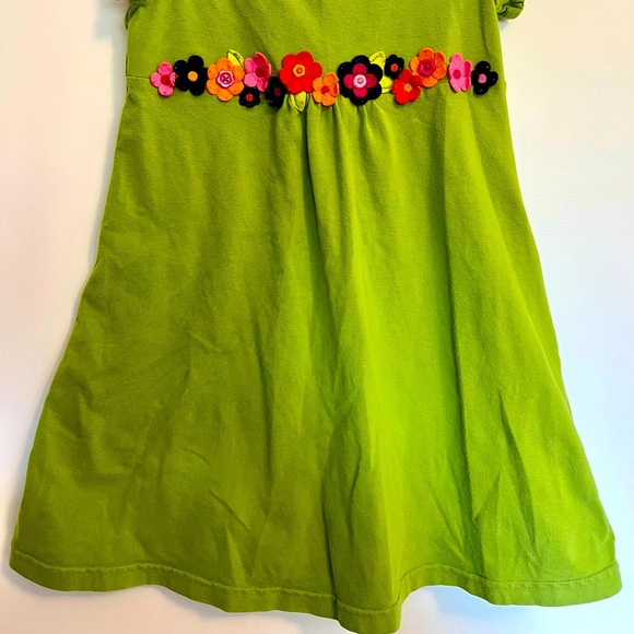 Gymboree Knit Dress with Felt Flower Detail, Size 5 - Picture 2 of 5
